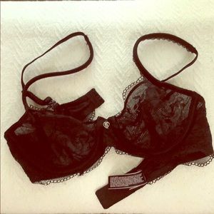 Victoria’s Secret black lace bra